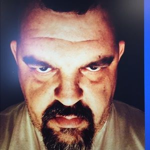 Meet your Posher, Thomas